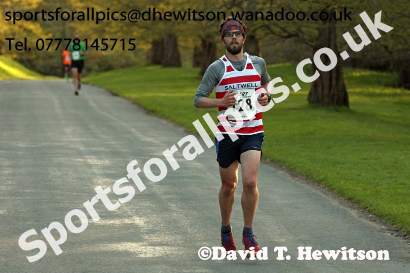 Les Allcorn 10k, Alnwick. Photo: David T. Hewitson/Sports for All Pics